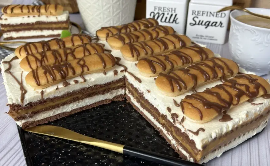 Ciasto Kajmakowe z Mascarpone - Prosty Przepis Bez Pieczenia