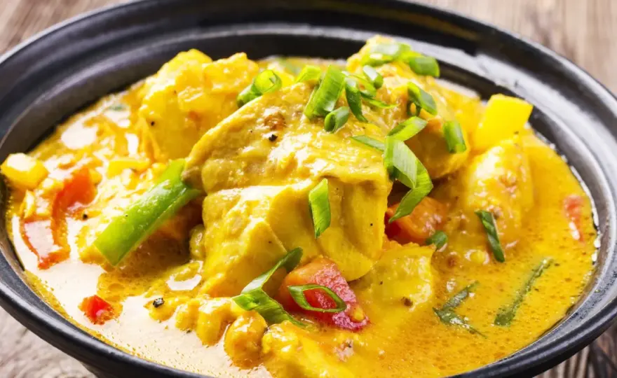 Curry bez mięsa - jak zbudować pełne smaku danie?
