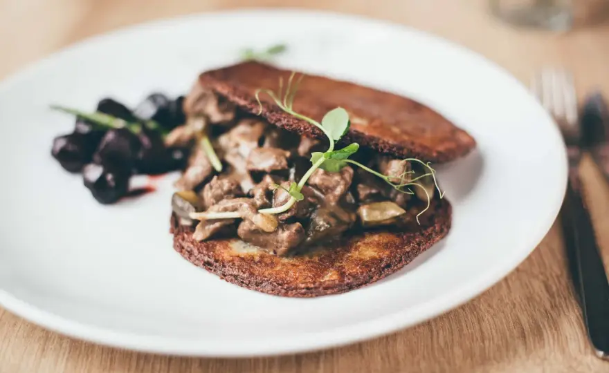 Gvara menu - Co zjeść w Gdańsku? Przewodnik po karcie