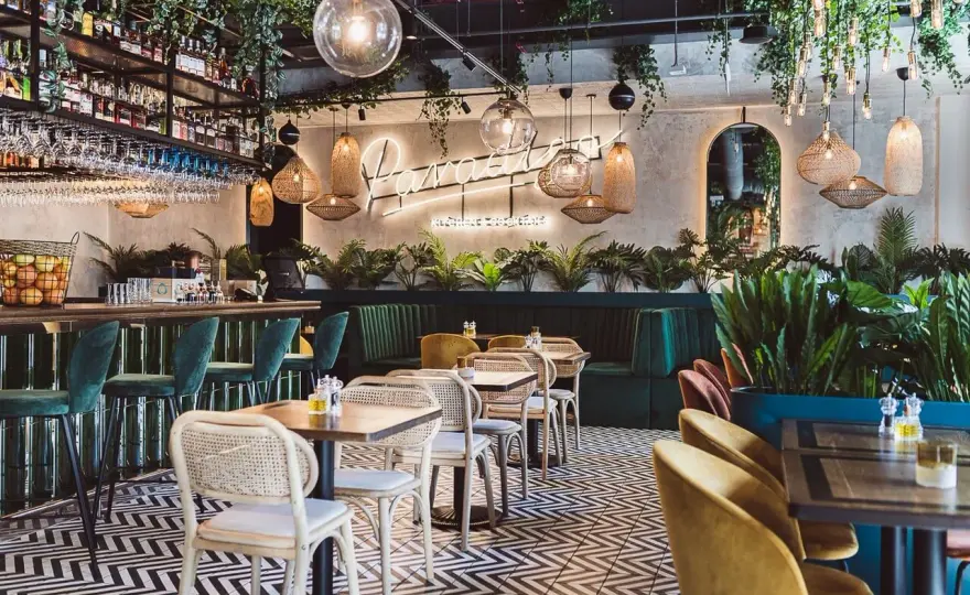 Warszawa - Restauracje z klimatem. Jak wybrać idealną?