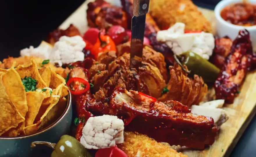 Gdzie zjeść w Sopocie? Sprawdzone restauracje na każdą okazję