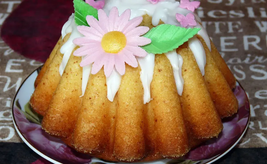 Wilgotna babka cytrynowa z jogurtem - przepis idealny?